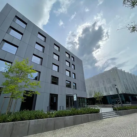 Am Campus *